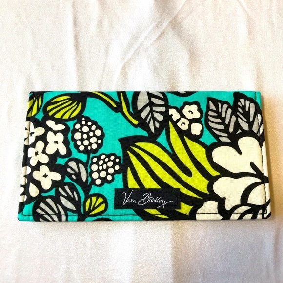 - NWT Vera Bradley Slim Wallet/Checkbook in Island Blooms - Picture 1 of 4